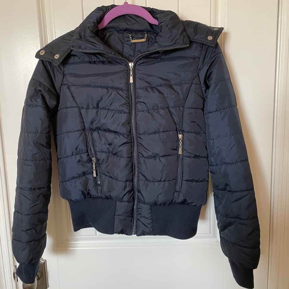 dark blue puffer jacket